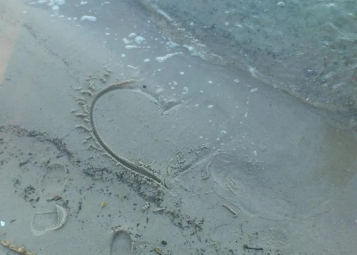 Happy Comfortable * Marienfelde